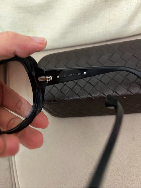 Bottega Veneta Black Frame Sunglasses with Brown Gradient Lenses main image 5
